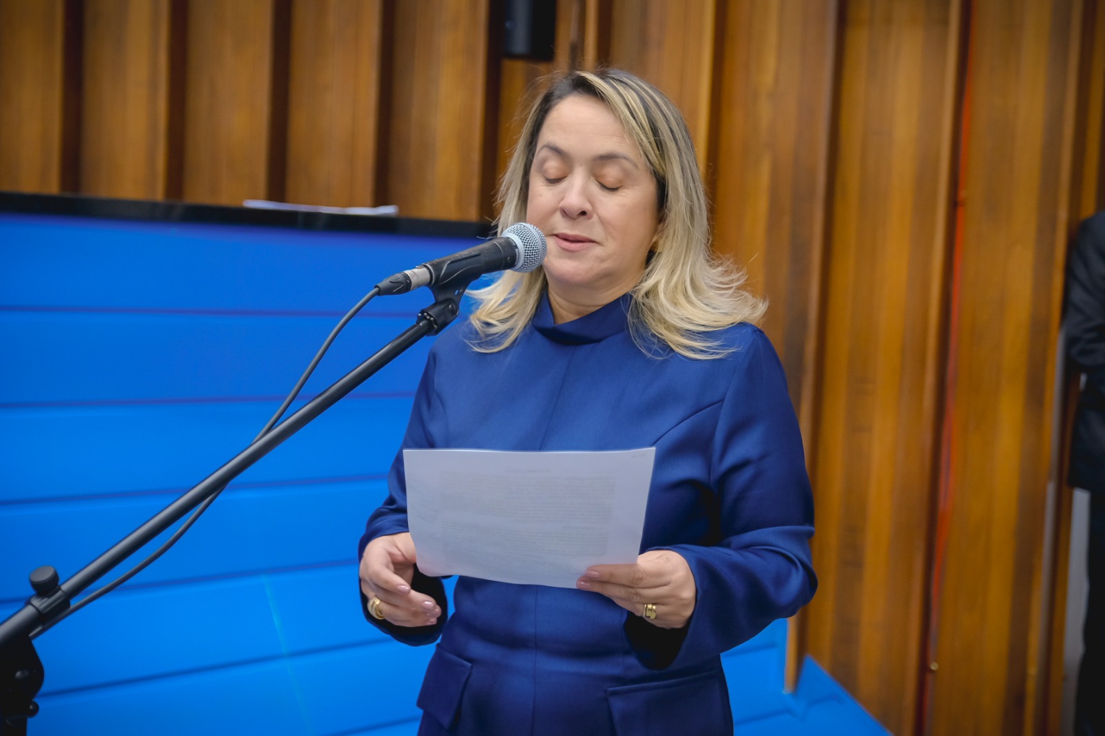 Lia Nogueira solicita pavimentação asfáltica para melhorar mobilidade nos distritos de Dourados