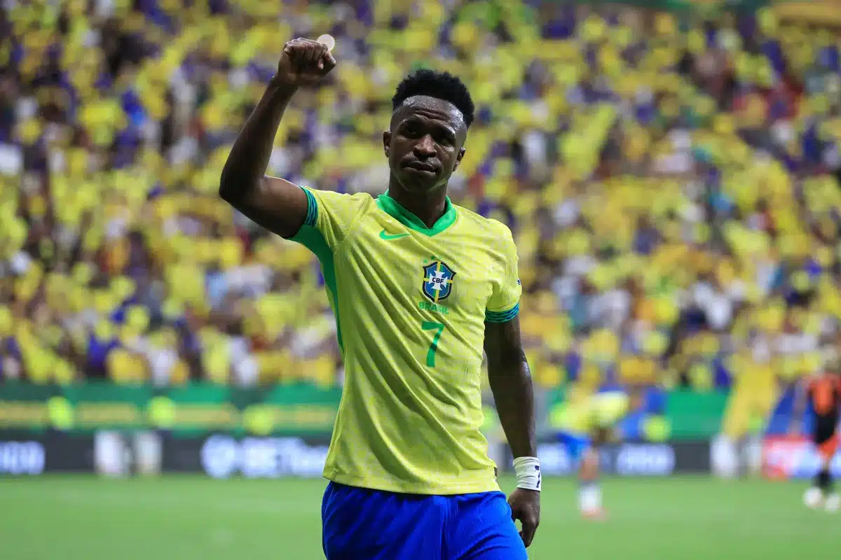 Vinícius Júnior se pronuncia após eliminação do Brasil na Copa 2026