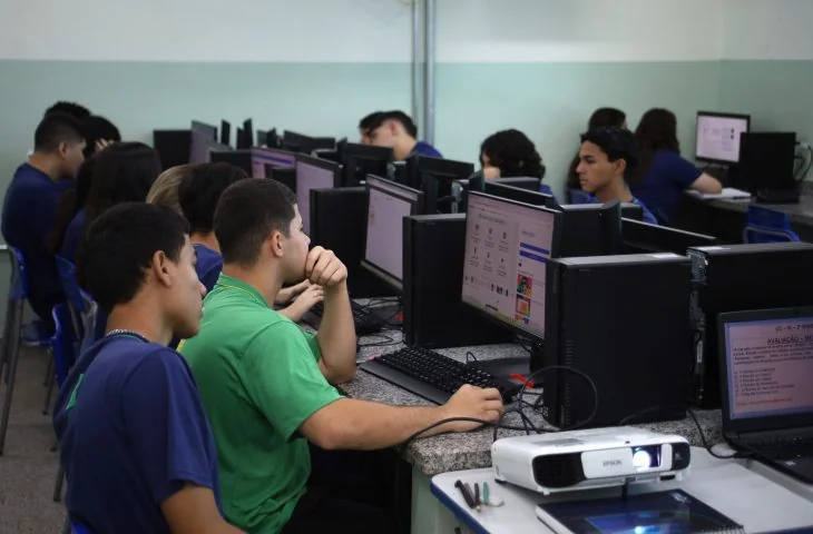 Fotografia de arquivo de ambiente escolar, divulgada pela Secom-MS; não é registro do aulão nem identifica a escola do evento.